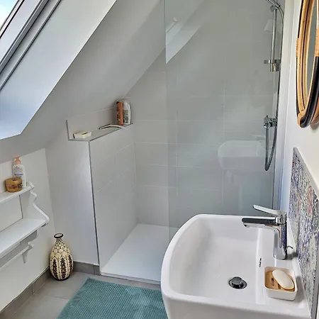 728-belle Renovation-vue Mer-top Roof-grand Confor *